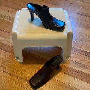 Aldo size 6, Brown, closed Toe block 4”heels